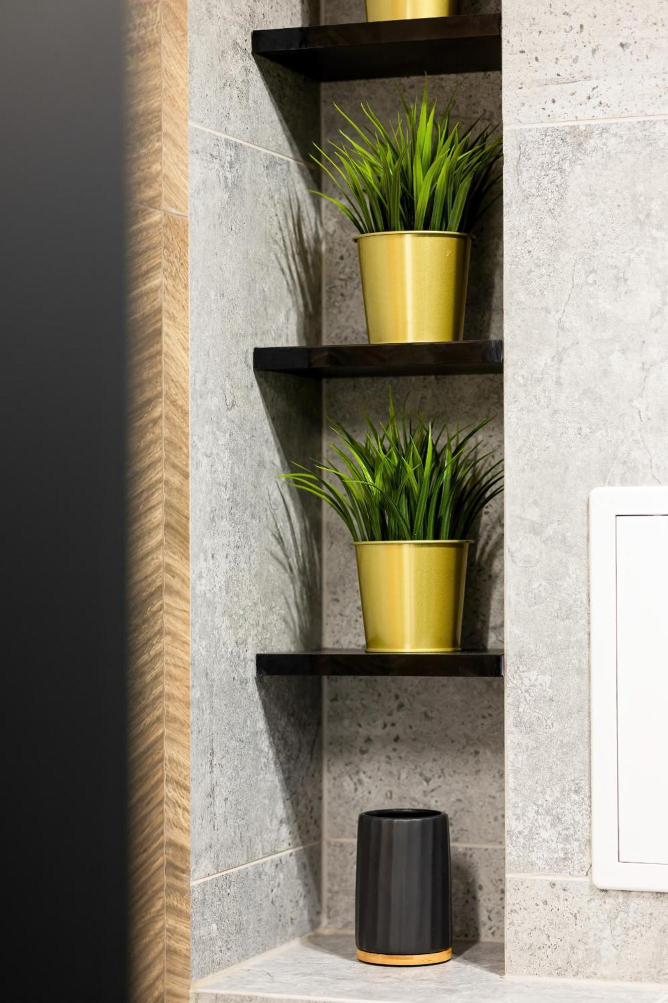 Modern Black & Wooden Apartment Warsaw Near The Airport By Noclegi Renters Luaran gambar