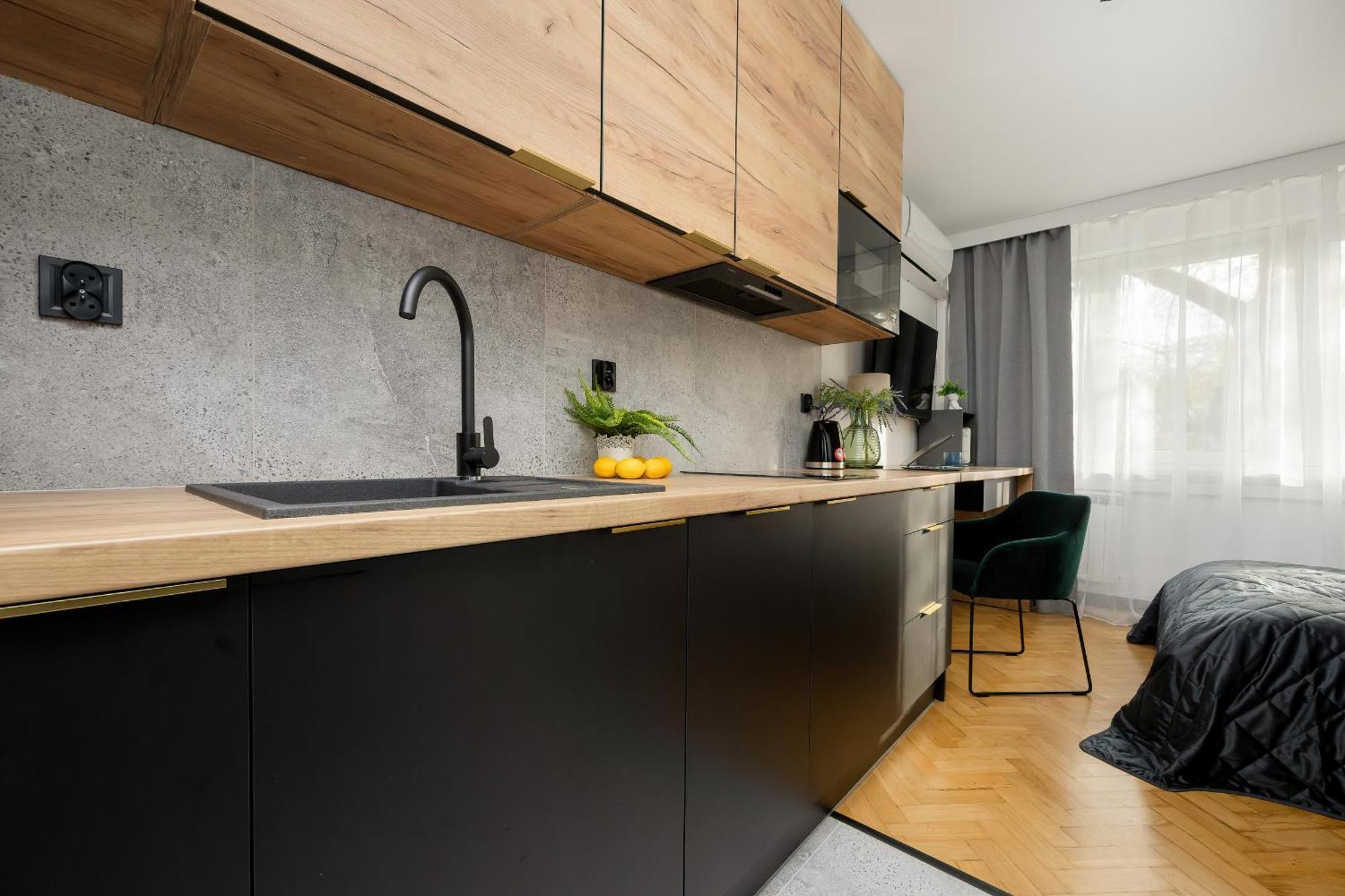 Modern Black & Wooden Apartment Warsaw Near The Airport By Noclegi Renters Luaran gambar